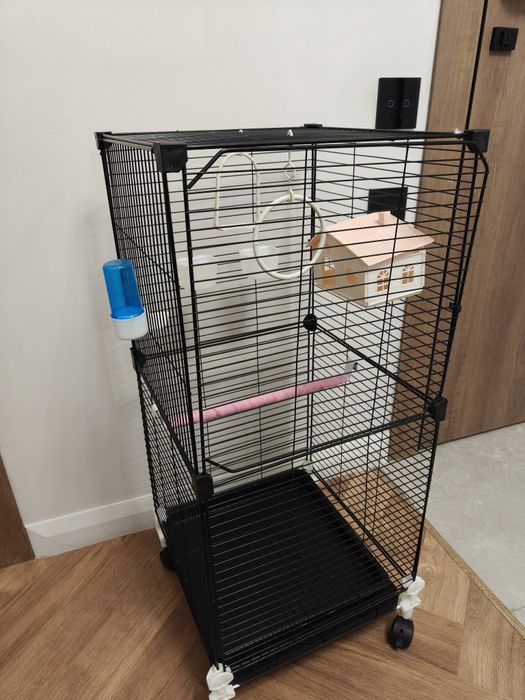 Продам птичью клетку