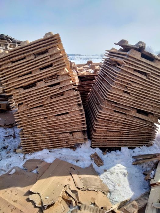 Поддон 300 тг сатылады