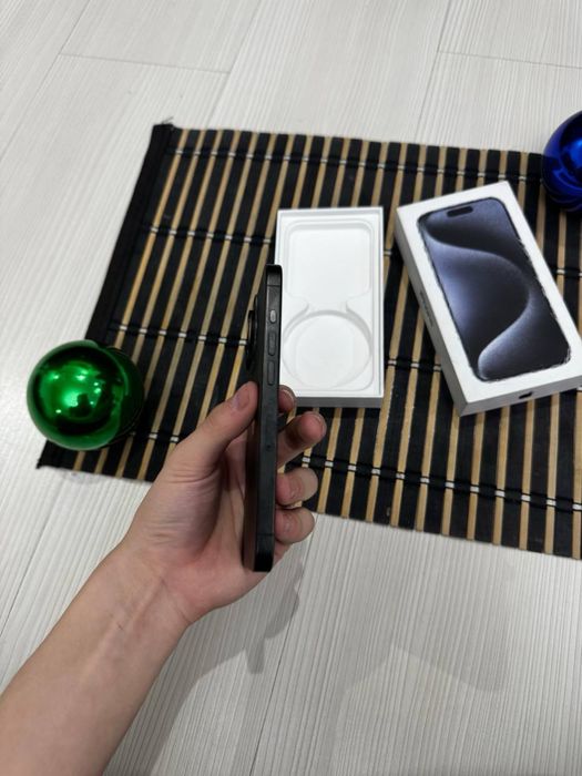 Продам айфон 15 про iphone 15 pro