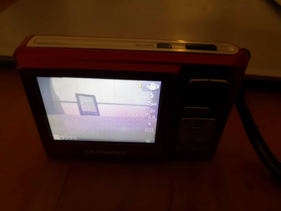 Фотоапарат Olympus T 100