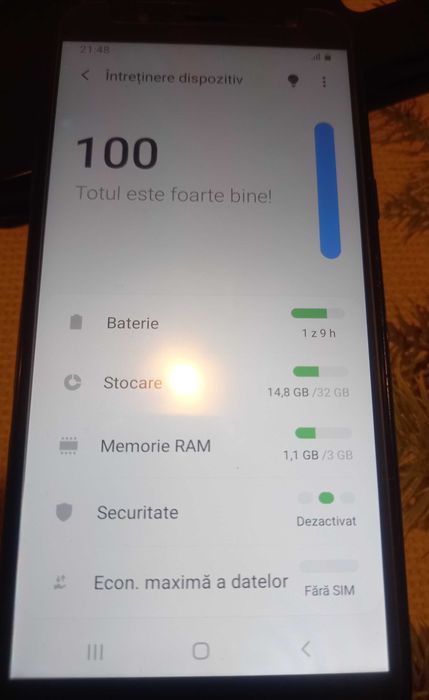 Vand Samsung Galaxi A6 nou