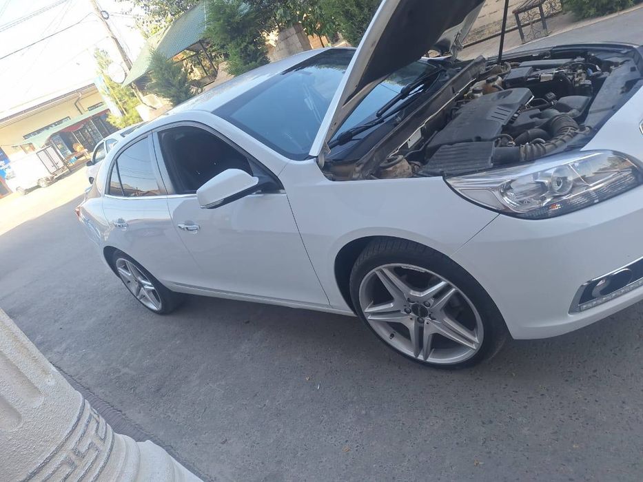 Малибу 1 сотилад