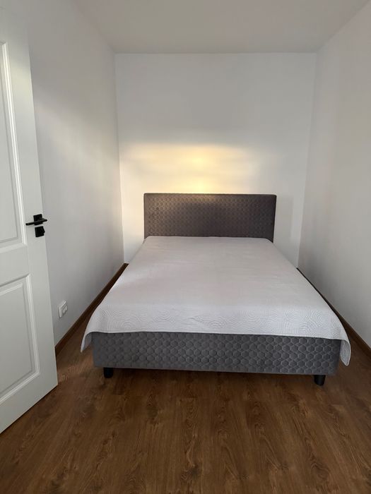 Apartament de închiriat