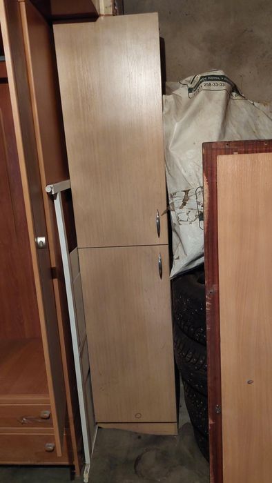 Продам шкафы дёшево.