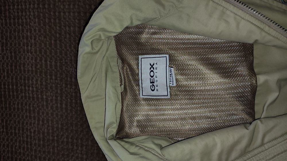 Vand geaca geox respira barbati mărimea 54