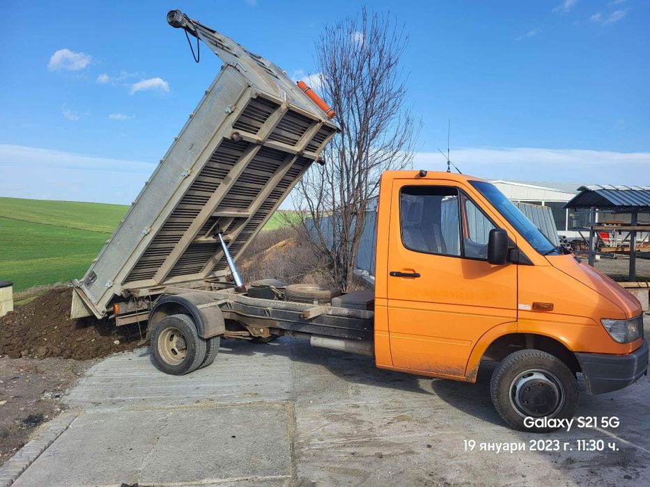 Багер,бобкат и самосвал