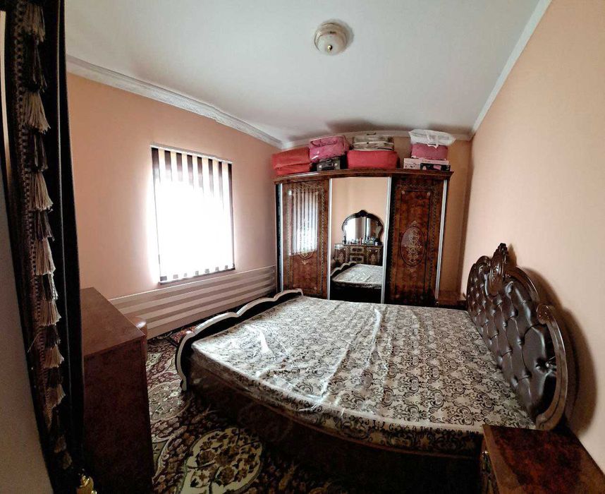 Продается 2х етажный дом в центре города(Ориентир Узгазоил)