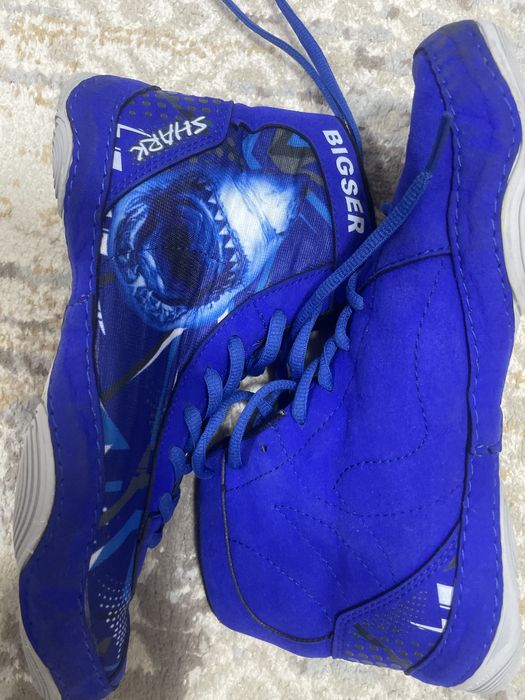 Борцовка Bigster кыргызтанский бренд 1 раз одето 40 размер