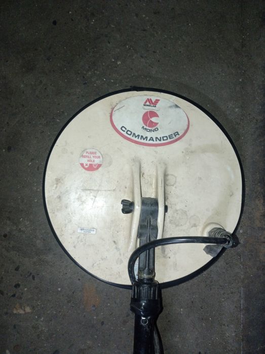 Продам металлоискатель срочно