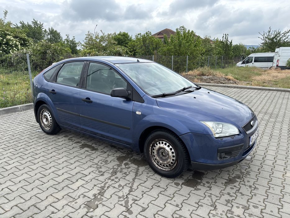 FORD Focus 0 — imagine 4