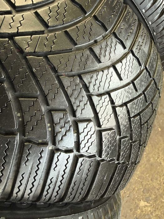 4x Anvelope iarna 235/50 R19 - Bridgestone Blizzak LM005