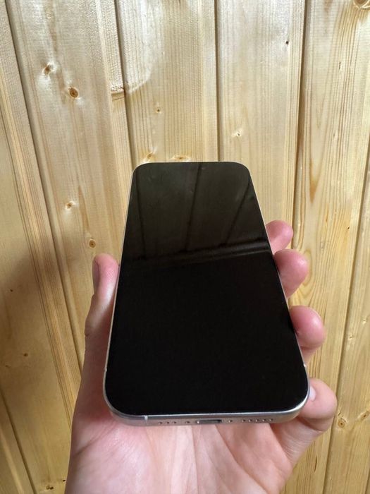 Продам iphone 15 pro в идеале