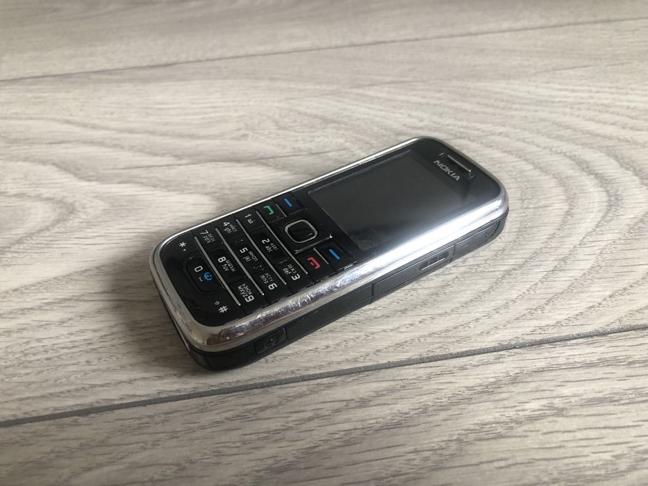 Продам легендарный Nokia 6233 Оригинал Германия!