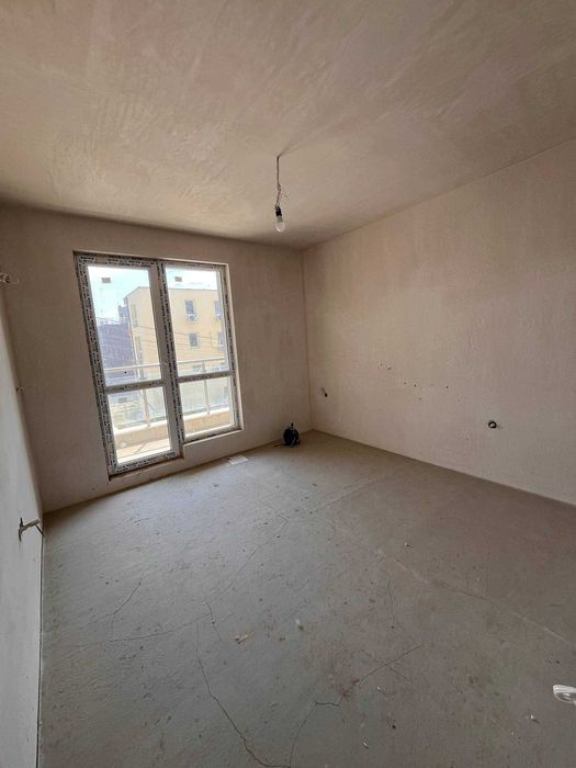 Продава се Тристаен апартамент в Варна, Младост 1 - 68 кв.м за 3383 €/кв.м - Снимка #7