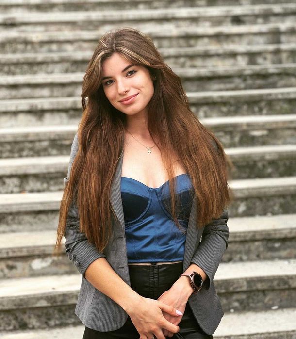 Creatoare de content Social Media, TikTok, pentru publicitate