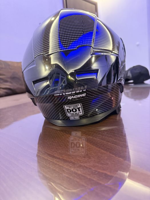 Каска за мотор нова!