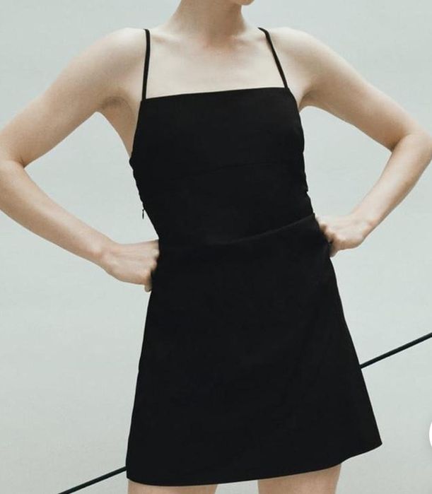 Rochie neagra zara marimea s