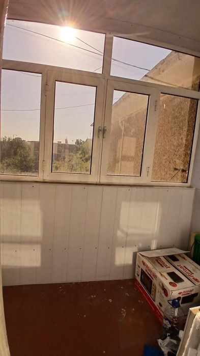 Навои ш. 2хонали кв маклерсиз срочно