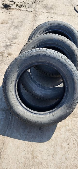 Продав комплект резины 225/65R17