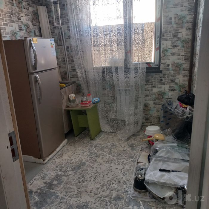 Уй сотилади срочно "Yangiyer city"