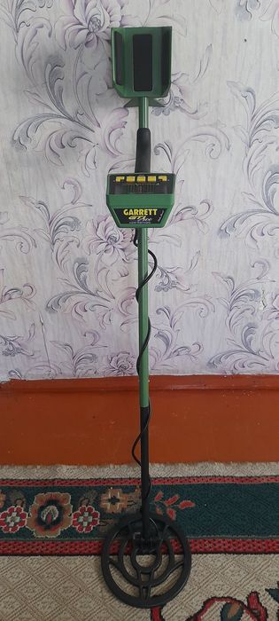 Продам металлоискатель