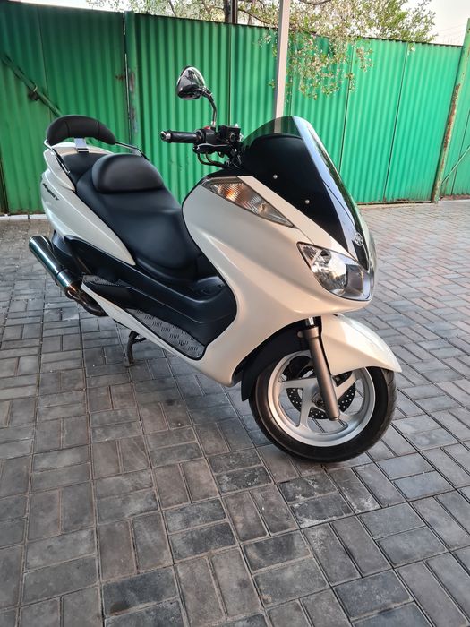 Yamaha Grand Majesti 250