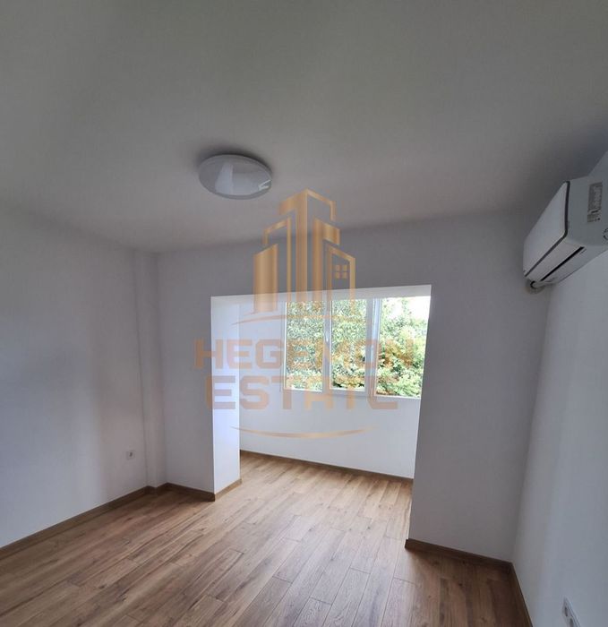 Продава се Четиристаен апартамент в Варна, Левски - 82 кв.м за 2400 €/кв.м - Снимка #4