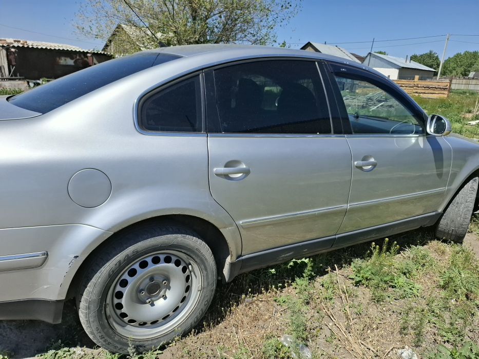 Продам машину Volkswagen Passat механика
