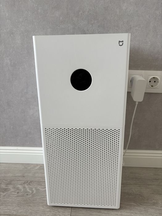 Продам очиститель воздуха