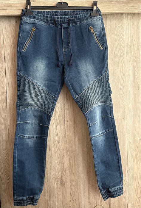 Подарявам Нови дамски дънки размер S