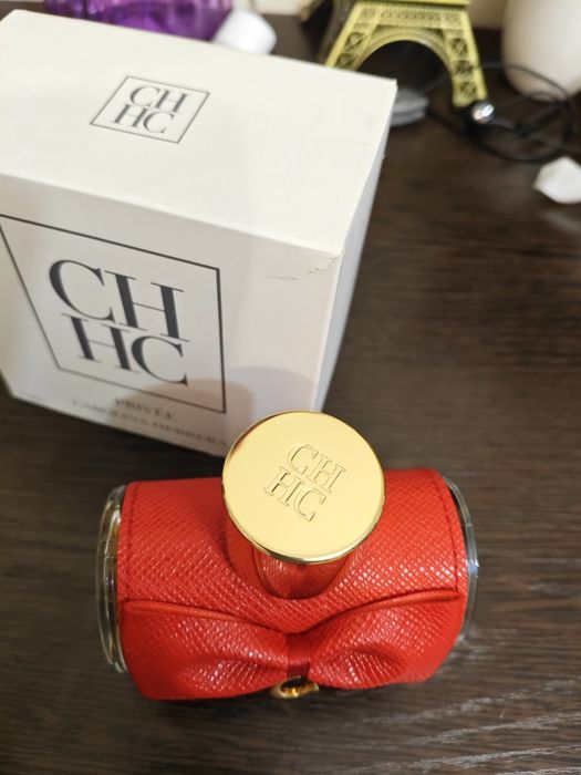 женский парфюм Carolina Herrera CH privee