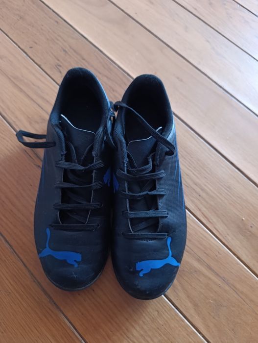 Încălțăminte pentru fotbal puma