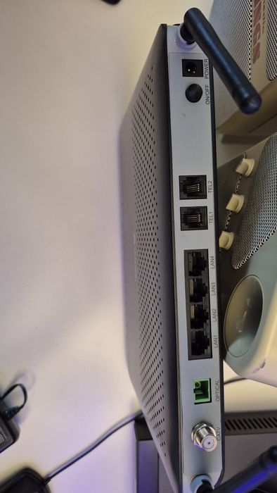 Vand router nou Huawei
