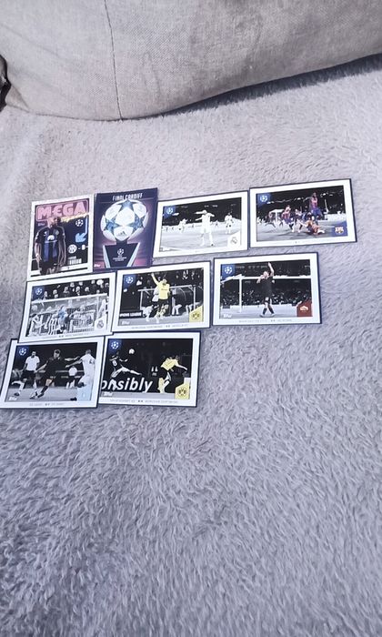 Vând stikere uefa champions league 2023-2024