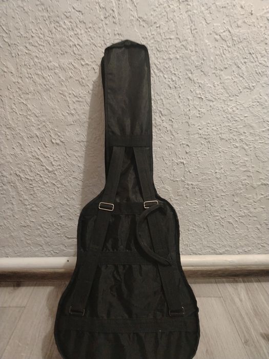 Продам хорошую гитару