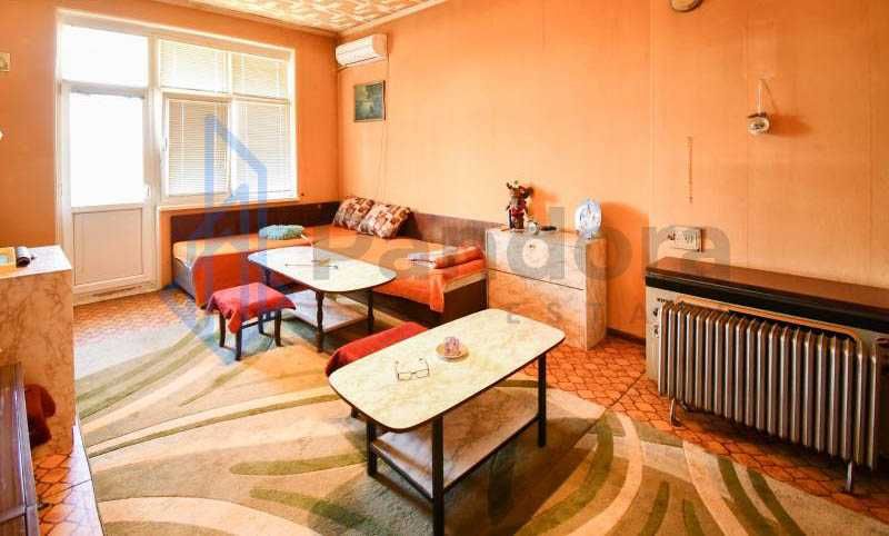 Дава се под наем Тристаен апартамент в София, Център - 83 кв.м за 475 € - Снимка #4