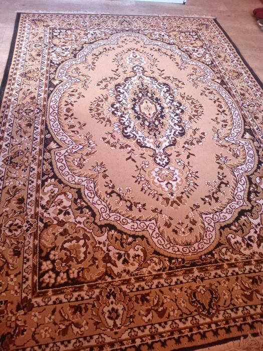 Ковер 2 на 3 м. Продам