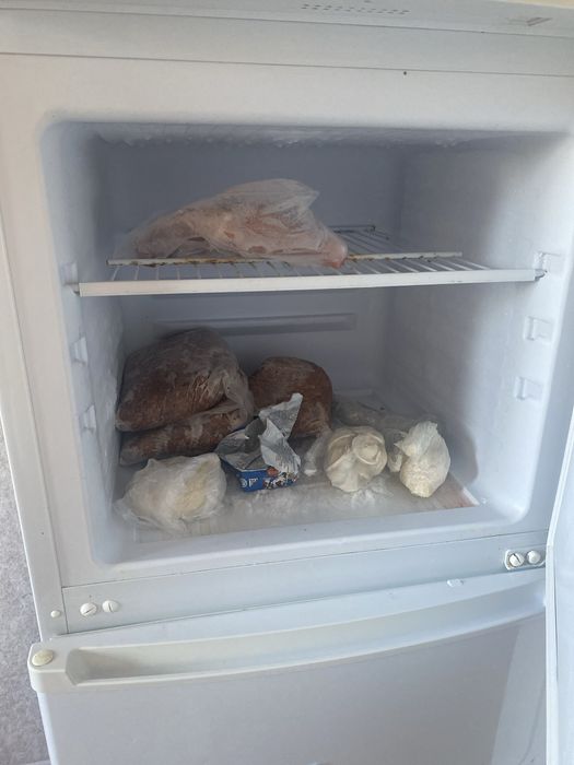 Продам холодильник б/у