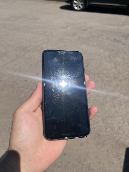 Продам Айфон 11 128гб