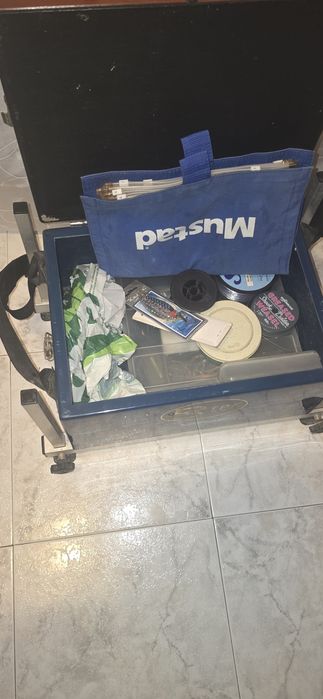 Въдици и принадлежности