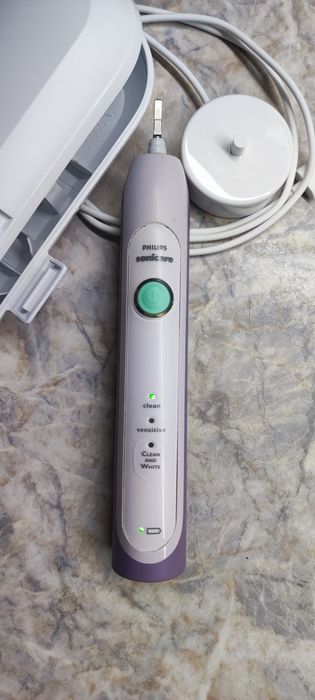 Електрическа четка за зъби Philips