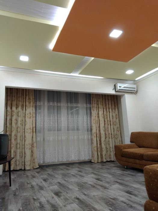 2х комнатная квартира 2/9/9 Максим Горького у метро