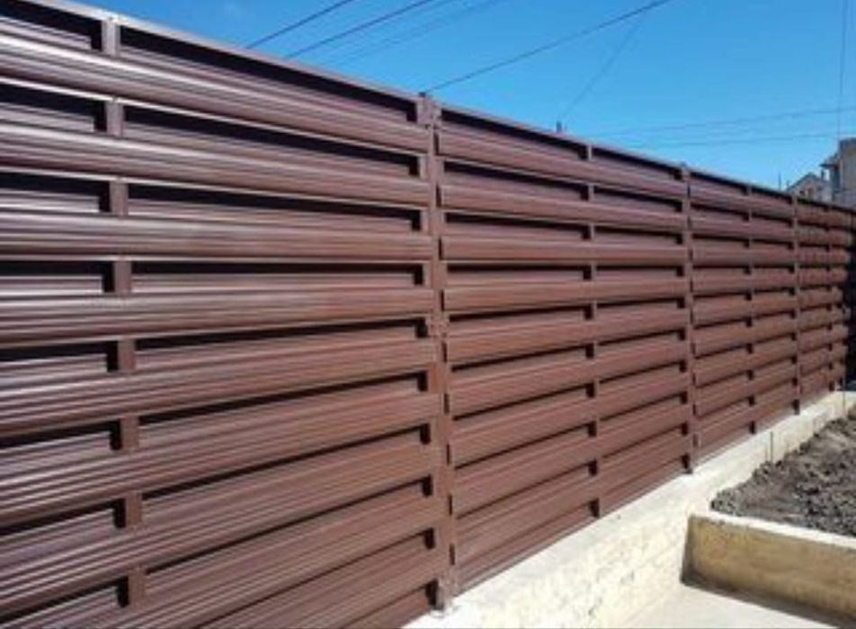 Meseriasi in constructii garduri de peste 10 ani, construim începând d