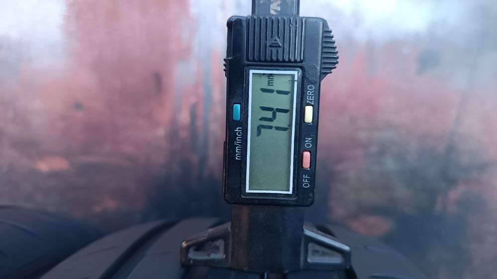 185/60/15 Vredestein