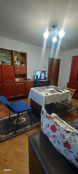Apartament 3 camere – Zona Salvare , Constanța