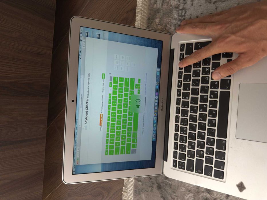 MacBook Air 13” 2015 | i5 | 8GB | SSD 128GB