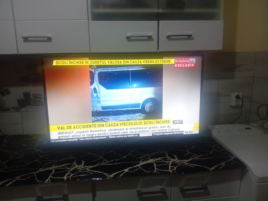 Vind tv led de 101 cm wortex