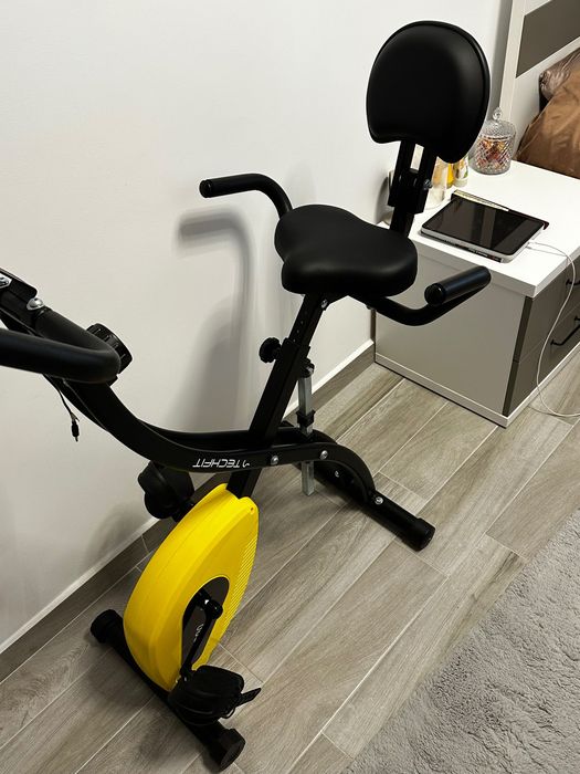 Bicicletă magnetică pliabilă Techfit XB300