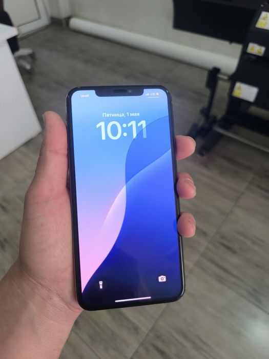 Iphone xs max ..