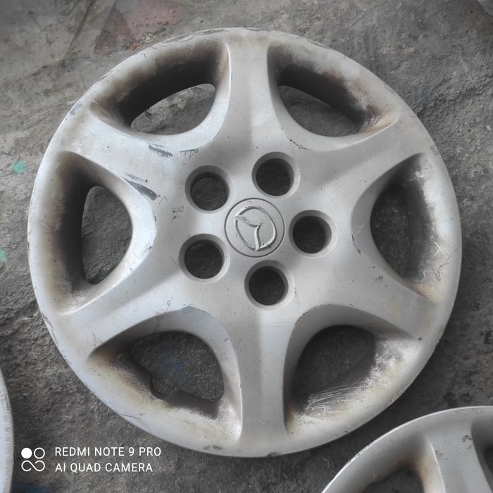 Продам колпаки R15 на Мазда